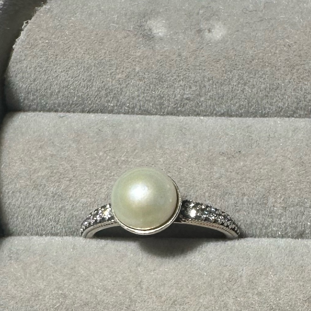 AUTHENTIC Pandora pearl sterling silver ring